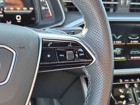 Certified 2022 Audi S7 Prestige image 22