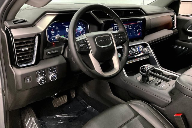 Used 2024 GMC Sierra 1500 Denali w/ Denali Reserve Package AWD/4WD image 17