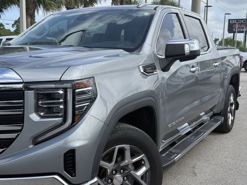 Used 2023 GMC Sierra 1500 SLT w/ SLT Premium Package RWD image 6