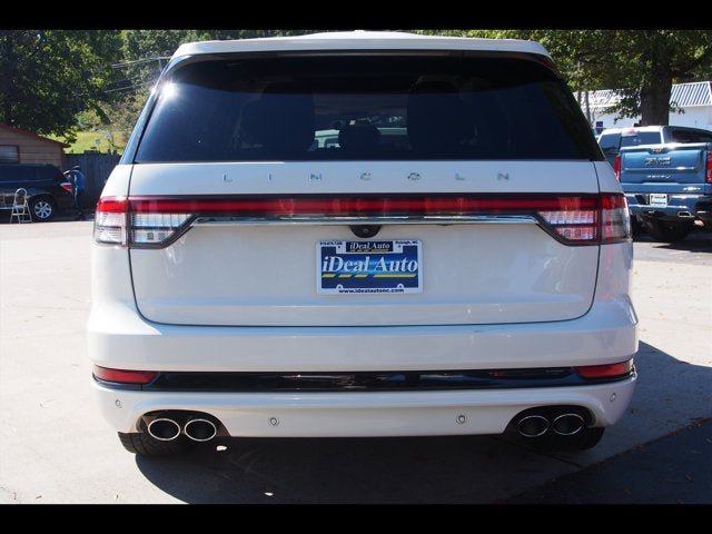 Used 2022 Lincoln Aviator Reserve w/ Equipment Group 201A AWD/4WD image 4