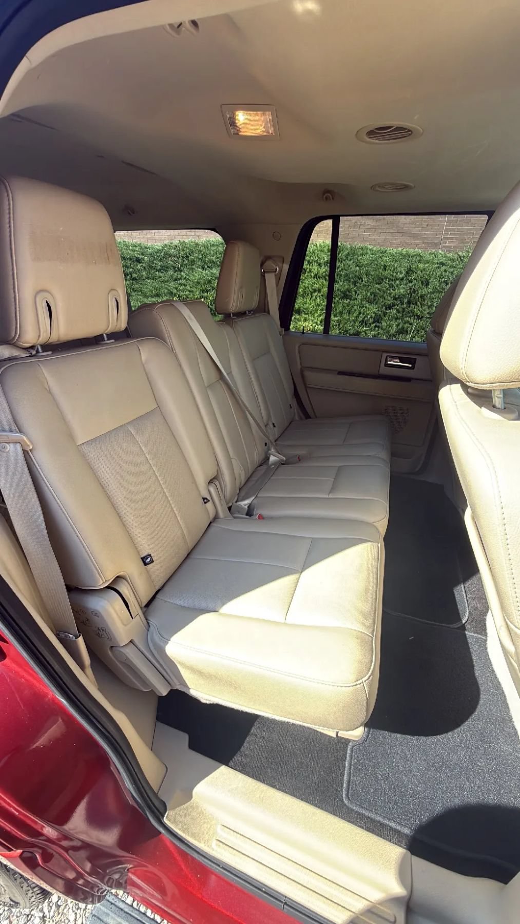Used 2015 Ford Expedition Limited w/ Equipment Group 301A RWD image 31