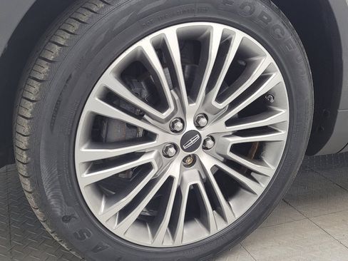 Used 2016 Lincoln MKX Reserve w/ Climate Package image 31