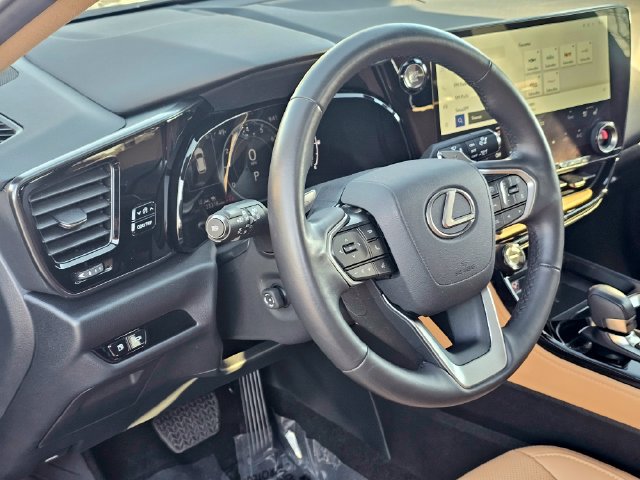 Used 2023 Lexus NX 350 AWD image 15