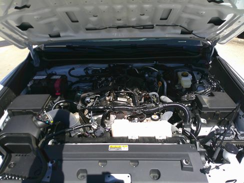 Used 2025 Toyota Tacoma SR5 image 50