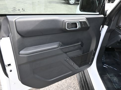 New 2026 Ford Bronco Outer Banks AWD/4WD image 16