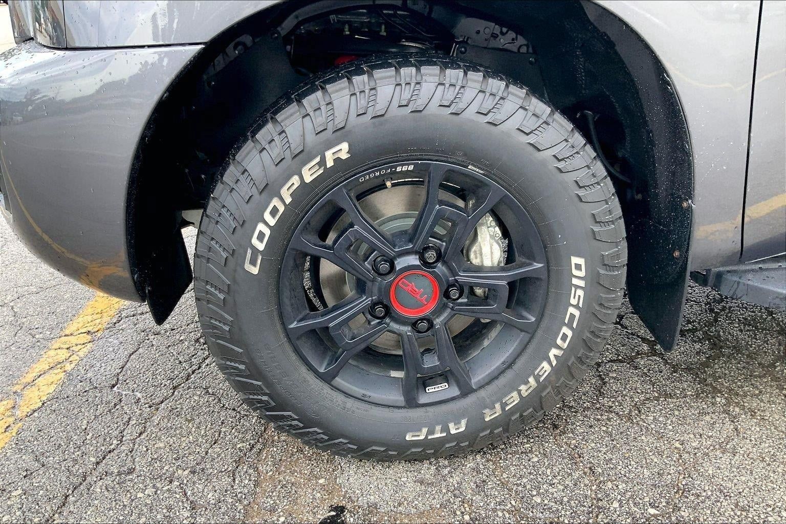 Used 2022 Toyota Sequoia TRD Pro AWD/4WD image 9