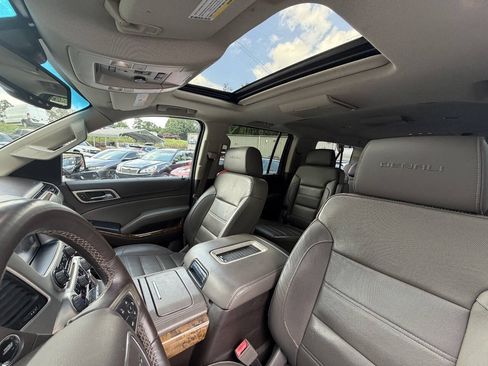Used 2015 GMC Yukon XL Denali w/ Open Road Package AWD/4WD image 20