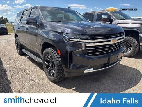 Used 2022 Chevrolet Tahoe LT w/ Luxury Package AWD/4WD image 1