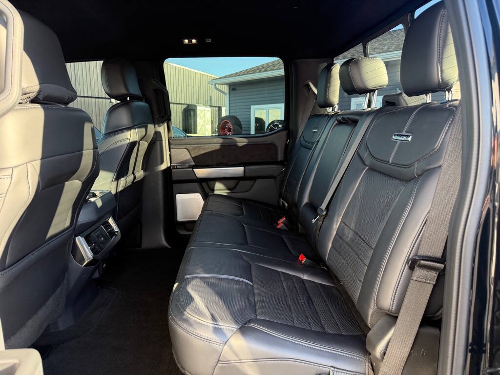 Used 2025 Ford F450 Platinum w/ FX4 Off-Road Package AWD/4WD image 39