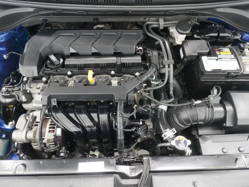Used 2022 Hyundai Accent SE w/ Cargo Package FWD image 26