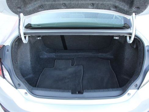 Used 2018 Honda Civic EX-T image 17