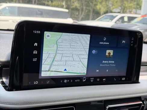 Used 2025 Lincoln Aviator AWD w/ Equipment Group 101A image 28