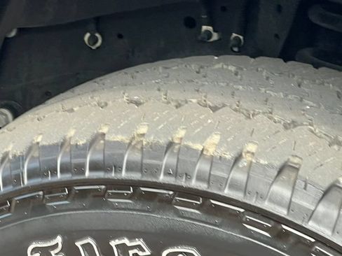 Used 2025 RAM 2500 Big Horn AWD/4WD image 8
