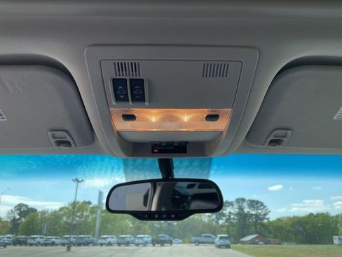 Used 2013 GMC Sierra 1500 SLT w/ SLT Convenience Package image 17