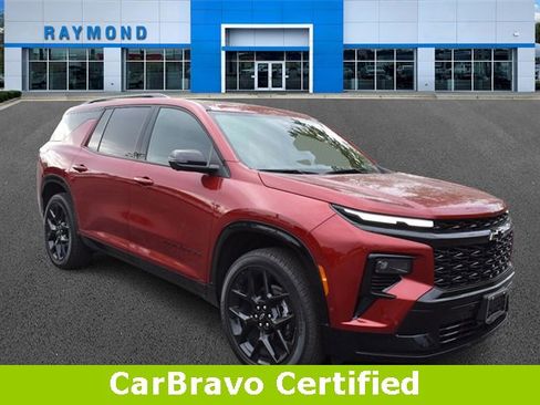Certified 2024 Chevrolet Traverse RS image 1
