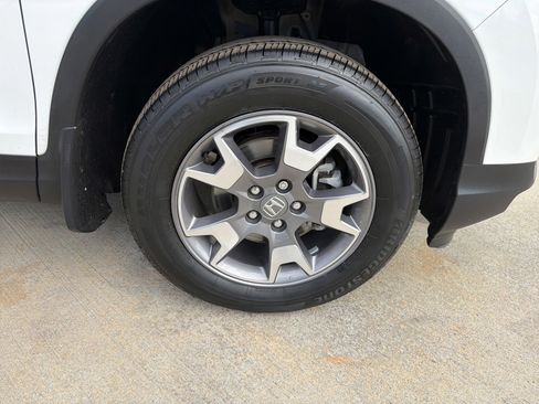 Used 2022 Honda Passport TrailSport image 12