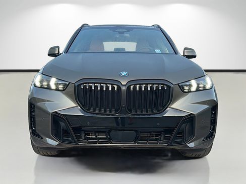 New 2026 BMW X5 xDrive50e w/ Executive Package image 8