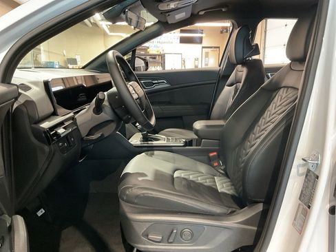 New 2026 Kia Sportage X-Line image 9