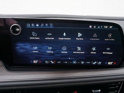 New 2026 Chevrolet Suburban Premier image 13