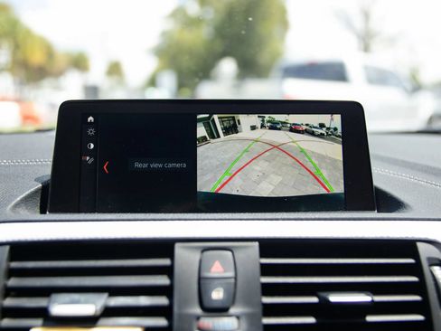 Used 2018 BMW 230i Convertible RWD image 30