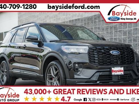 Used 2025 Ford Explorer ST-Line w/ ST-Line Street Pack AWD/4WD image 1