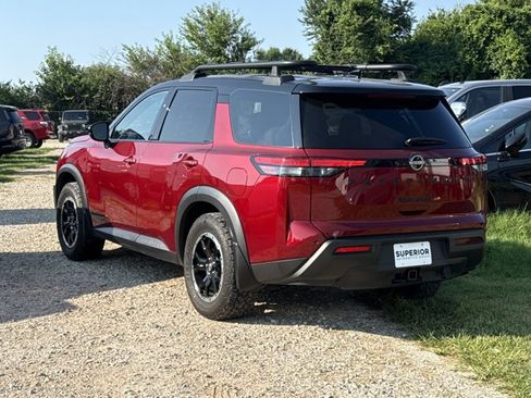 Certified 2024 Nissan Pathfinder Rock Creek AWD/4WD image 3
