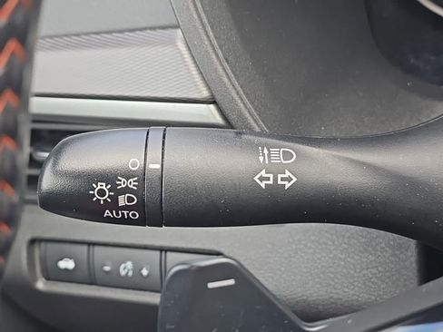 Used 2025 Nissan Altima 2.5 SR FWD image 18