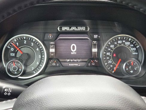 Used 2023 RAM 1500 Laramie image 17