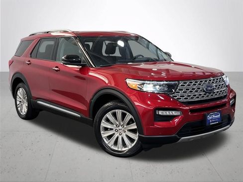 Used 2022 Ford Explorer Limited w/ Equipment Group 301A AWD/4WD image 6
