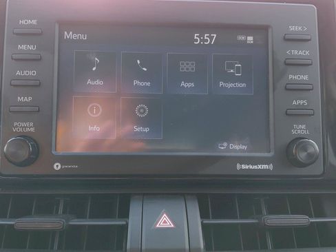 Used 2021 Toyota RAV4 LE image 34