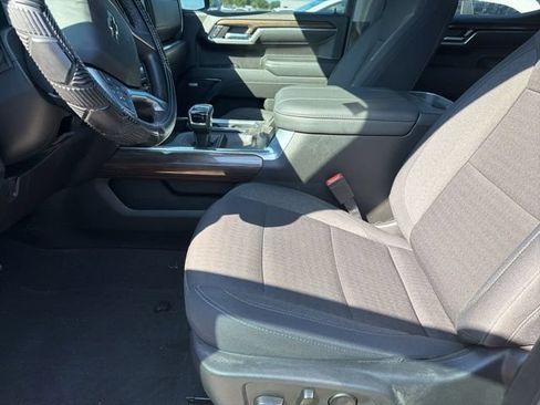 Used 2024 Chevrolet Silverado 1500 RST AWD/4WD image 9