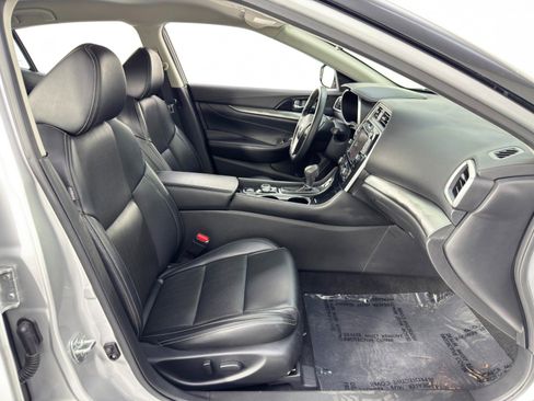 Used 2021 Nissan Maxima 3.5 SV w/ Floor Mat Group image 14