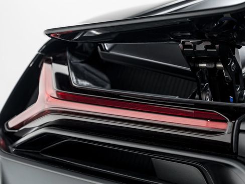 Used 2025 Lamborghini Revuelto AWD/4WD image 49