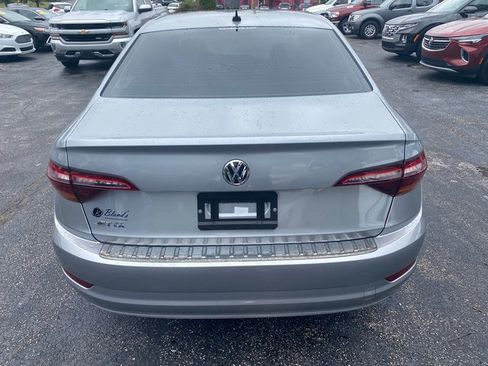 Used 2019 Volkswagen Jetta S w/ Driver Assistance Package image 7