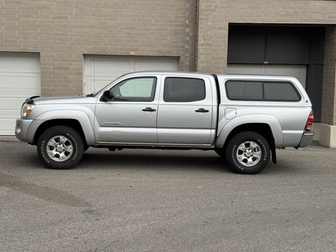 Used 2007 Toyota Tacoma 4x4 Double Cab image 2