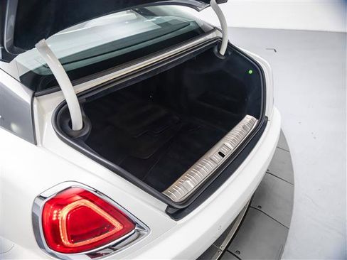 Used 2016 Rolls-Royce Wraith image 35