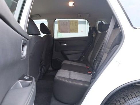 Certified 2025 Nissan Rogue SV FWD image 20