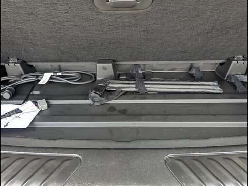 Used 2021 Chevrolet Tahoe LT w/ Rear Media and Nav Package AWD/4WD image 27