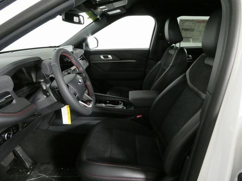 New 2025 Ford Explorer ST image 26