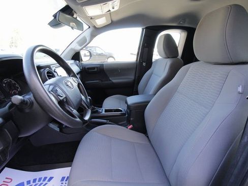 Used 2018 Toyota Tacoma SR5 image 14