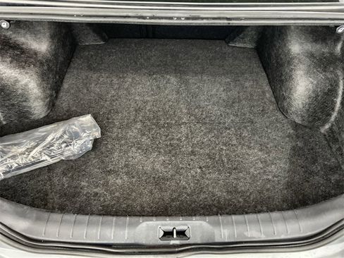 Certified 2025 Nissan Altima 2.5 SR image 19