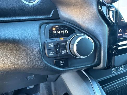 Certified 2025 RAM 1500 Big Horn image 25