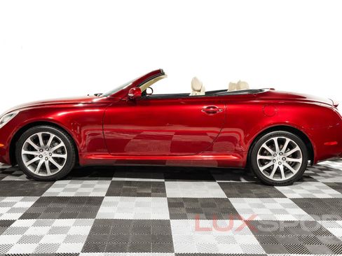 Used 2008 Lexus SC 430 Convertible RWD image 5