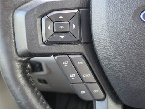 Used 2017 Ford F150 XLT w/ Equipment Group 301A Mid AWD/4WD image 18