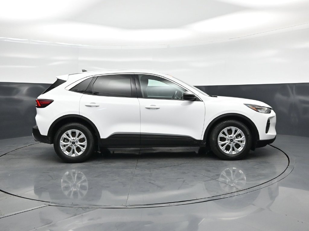 Certified 2023 Ford Escape Active FWD image 11