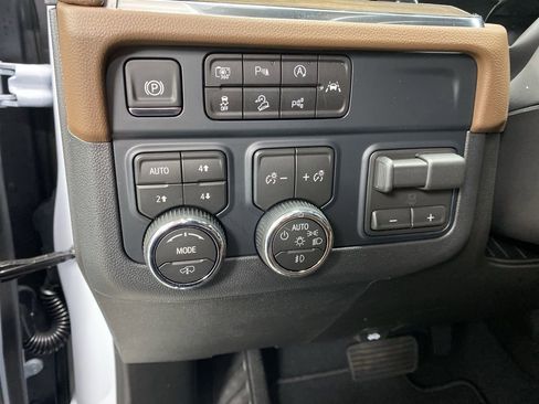 New 2026 Chevrolet Tahoe High Country image 15