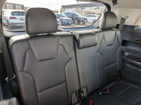 Certified 2024 Kia Telluride S w/ S Sunroof Package image 20