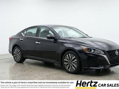 Used 2025 Nissan Altima 2.5 SV