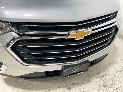 Used 2018 Chevrolet Traverse LT AWD/4WD image 29