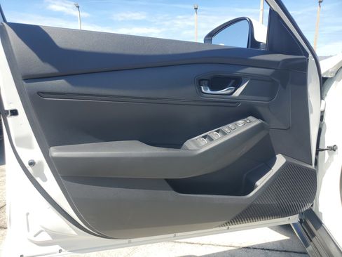 Certified 2023 Honda Accord LX image 23